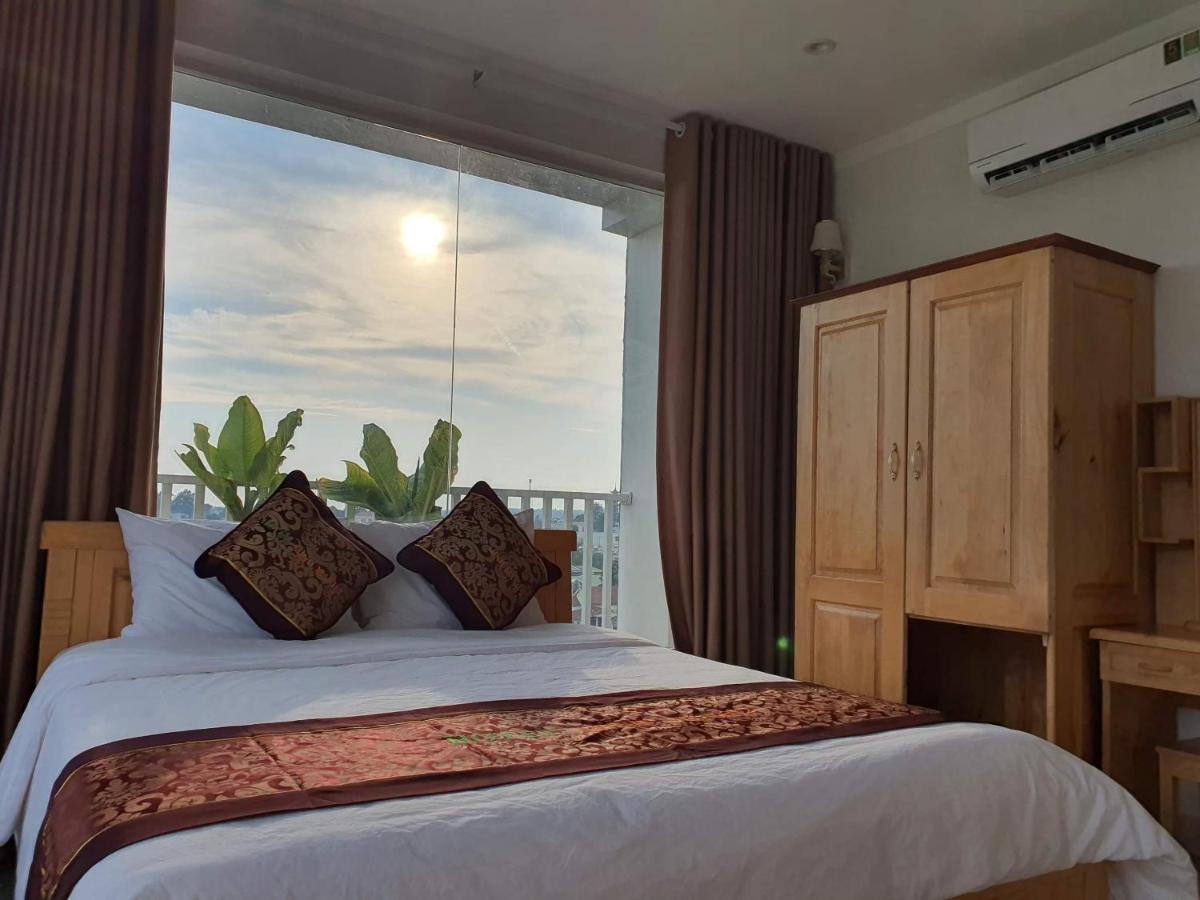 Minh Manh Hotel 2 Pleiku Luaran gambar