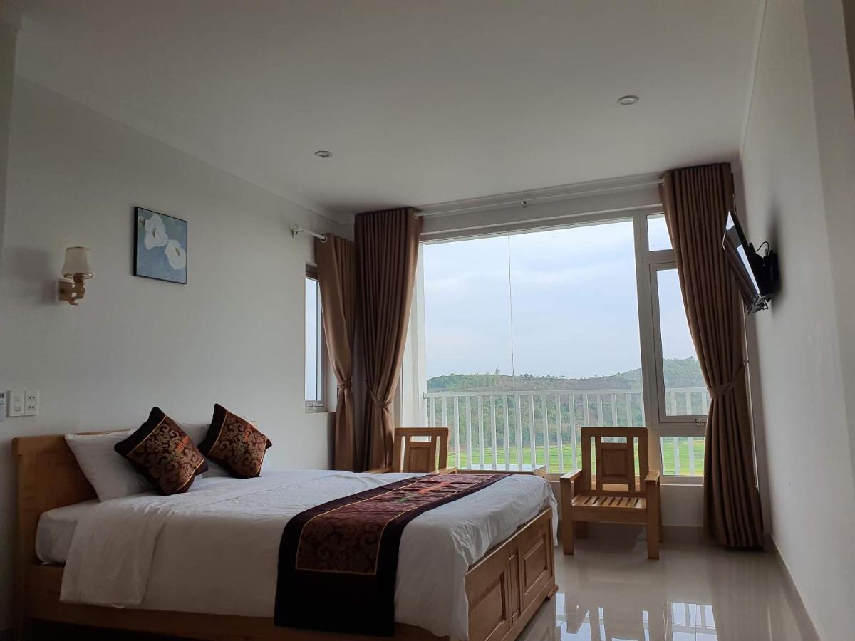Minh Manh Hotel 2 Pleiku Luaran gambar