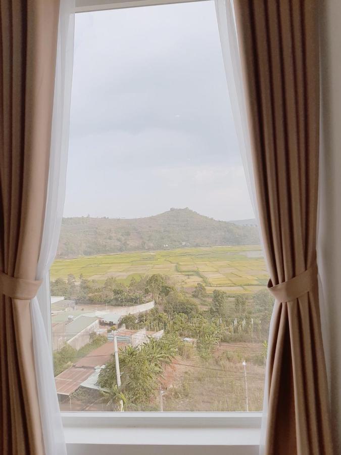 Minh Manh Hotel 2 Pleiku Luaran gambar